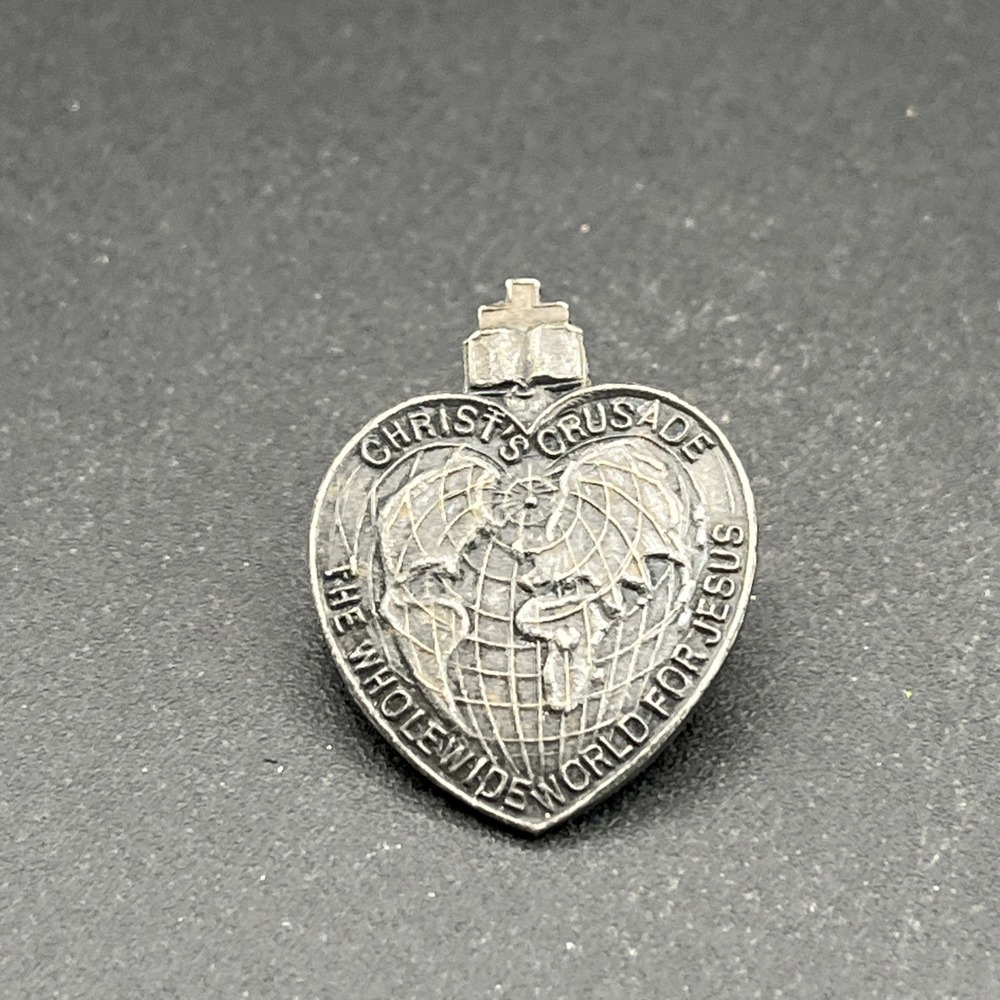 Christ's Crusade The Whole Wide‎ World For Jesus Lapel Hat Pin
